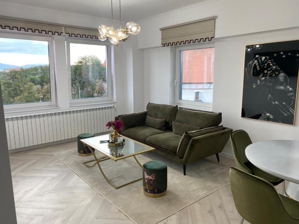 Elite Apartment Sibiu Exterior foto